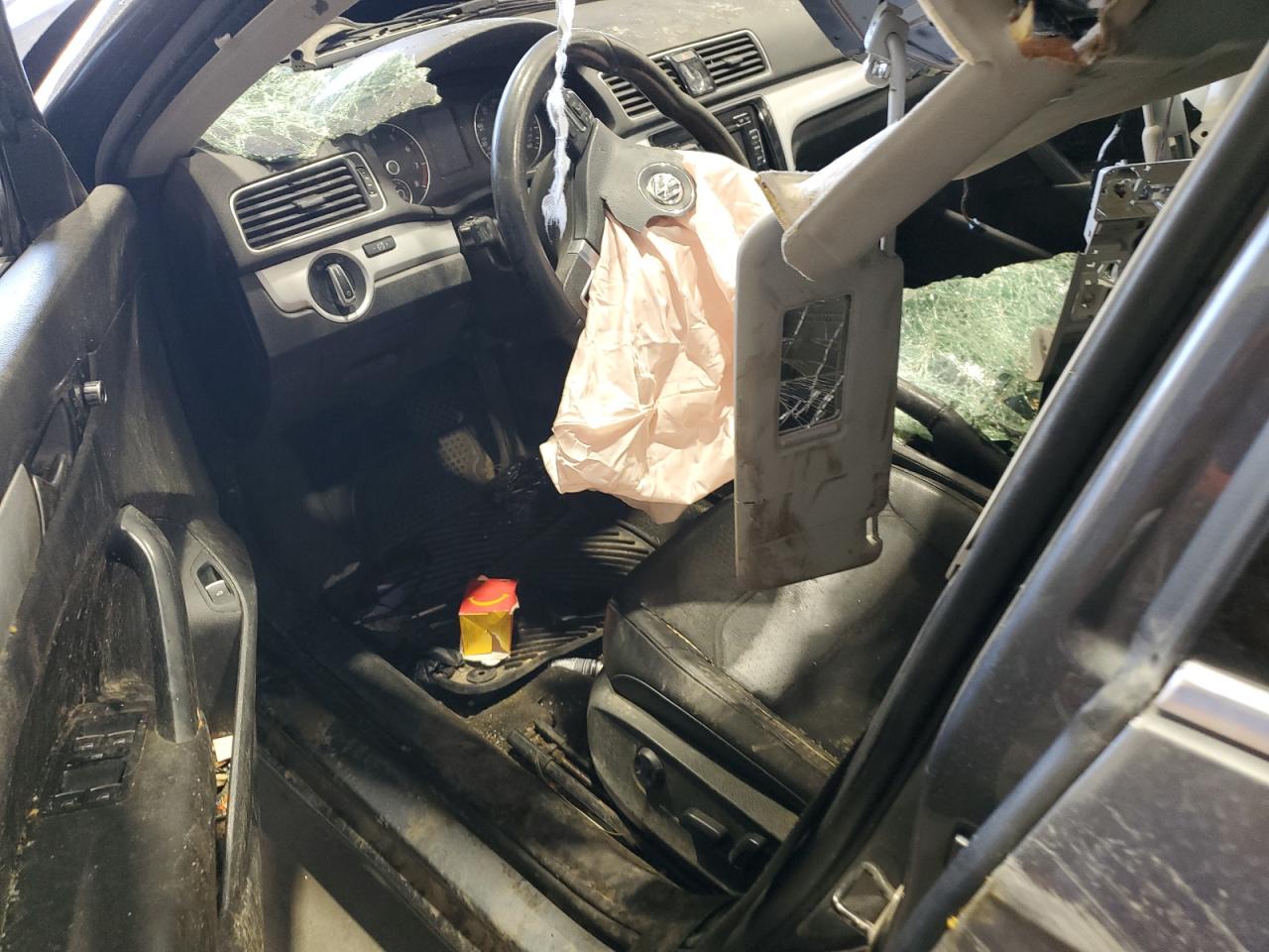 Volkswagen Passat Se Image 9