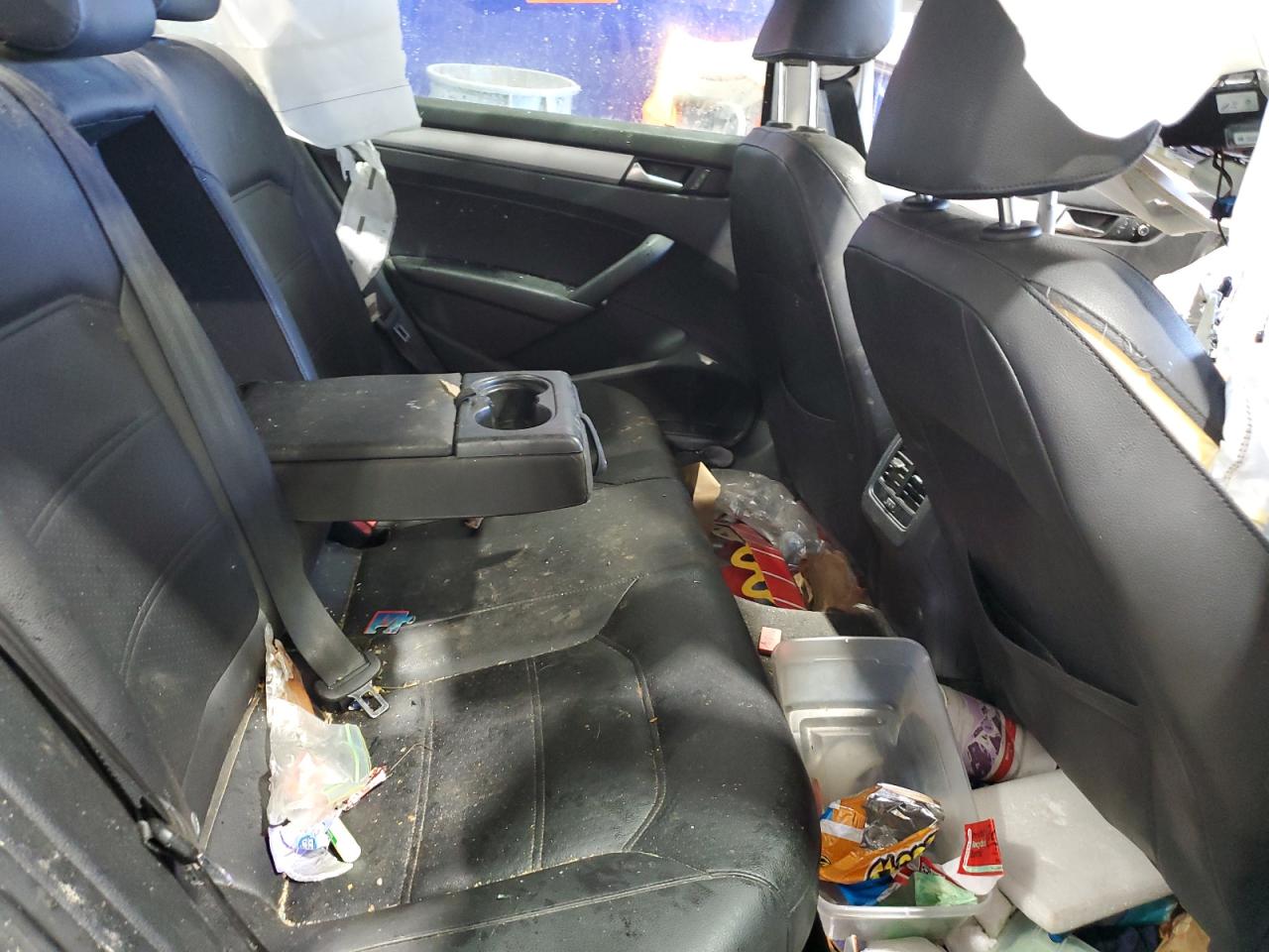 Volkswagen Passat Se Image 2