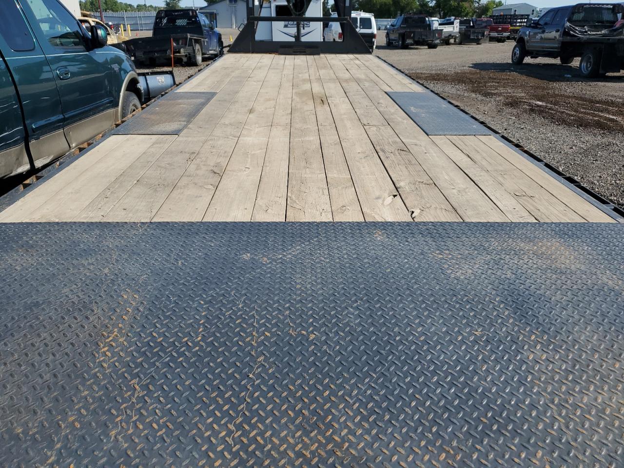 Lamar Trailer Image 8