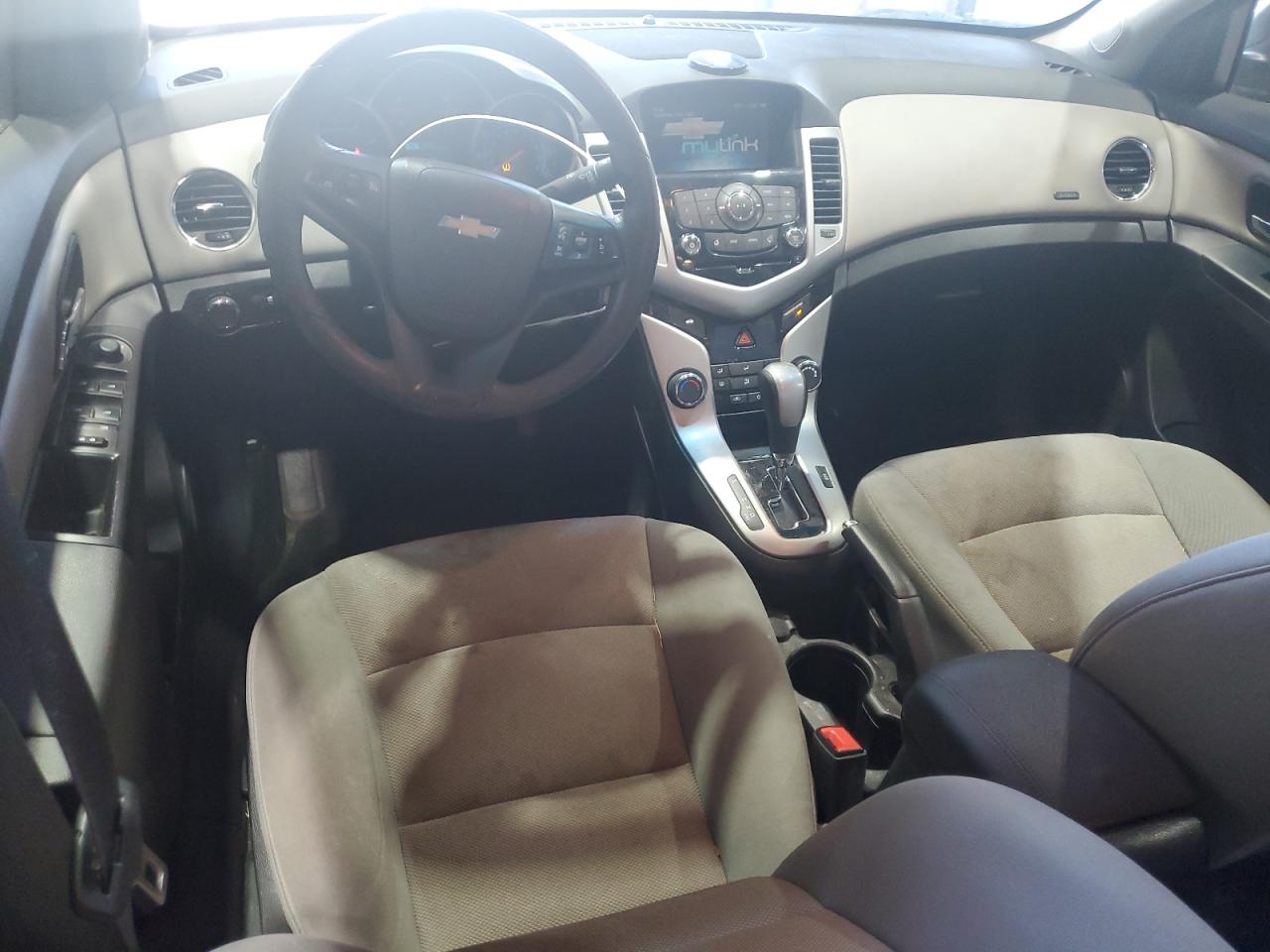 Chevrolet Cruze Lt Image 8