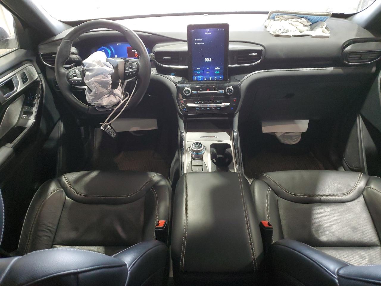 Ford Explorer St Image 8