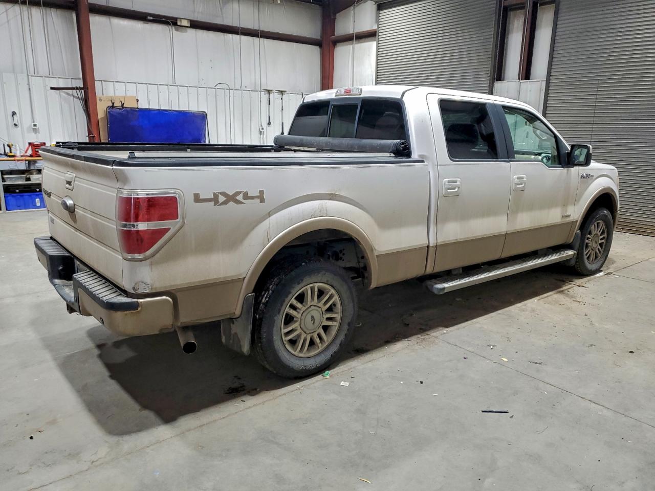 Ford F-150 Supercrew Image 12