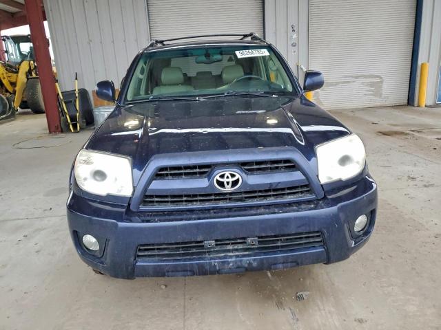 Toyota 4Runner Limited Image 7
