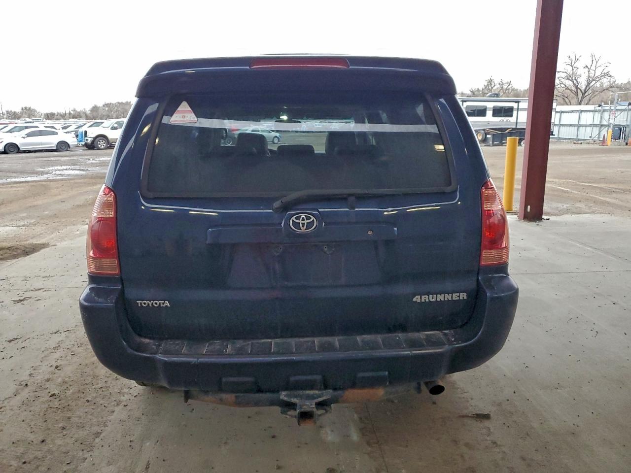 Toyota 4Runner Limited Image 6