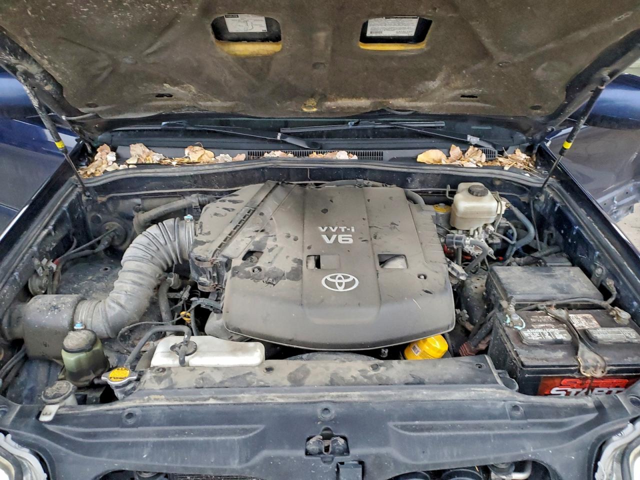 Toyota 4Runner Limited Image 8