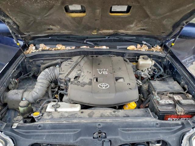 Toyota 4Runner Limited Image 8