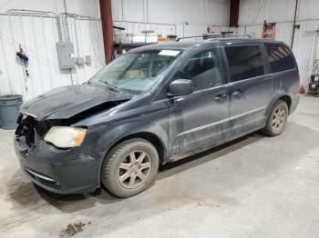  Salvage Chrysler Minivan