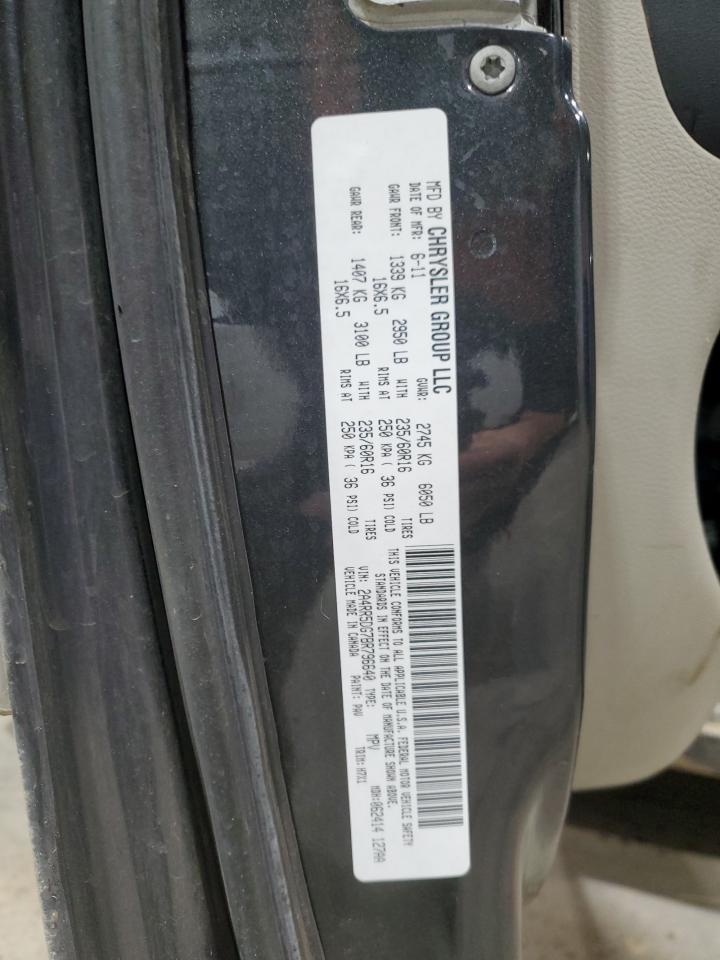 Chrysler Minivan Touring Image 2