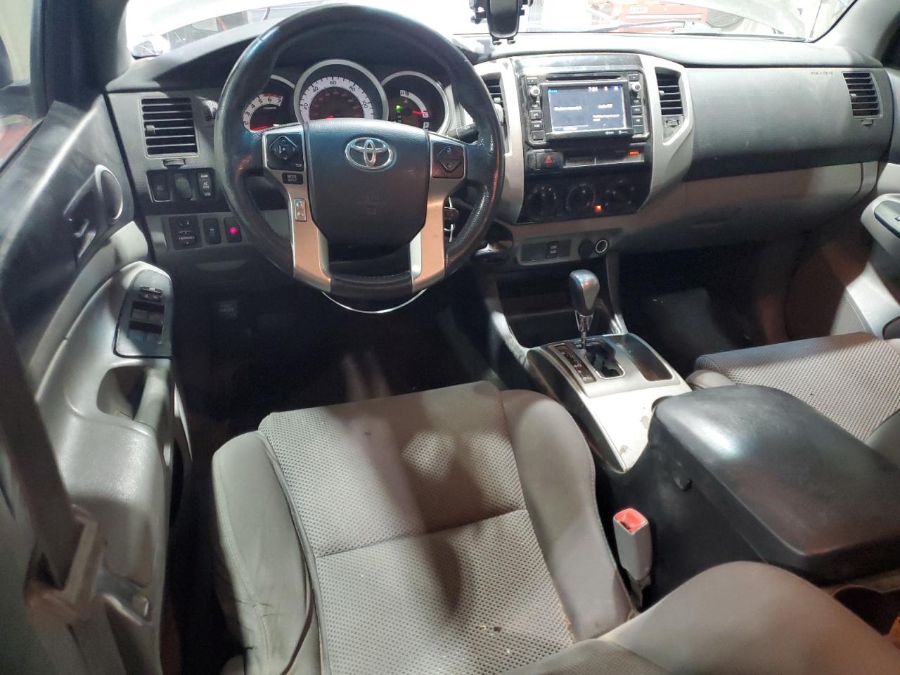 Toyota Tacoma Double Cab Prerunner Image 12