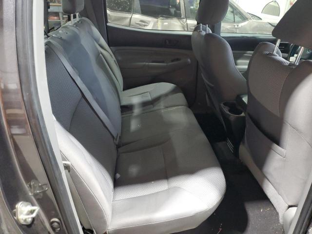 Toyota Tacoma Double Cab Prerunner Image 9