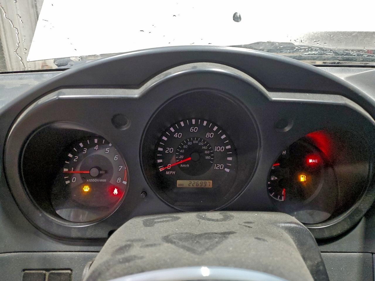 Nissan Frontier Crew Cab Xe Image 5