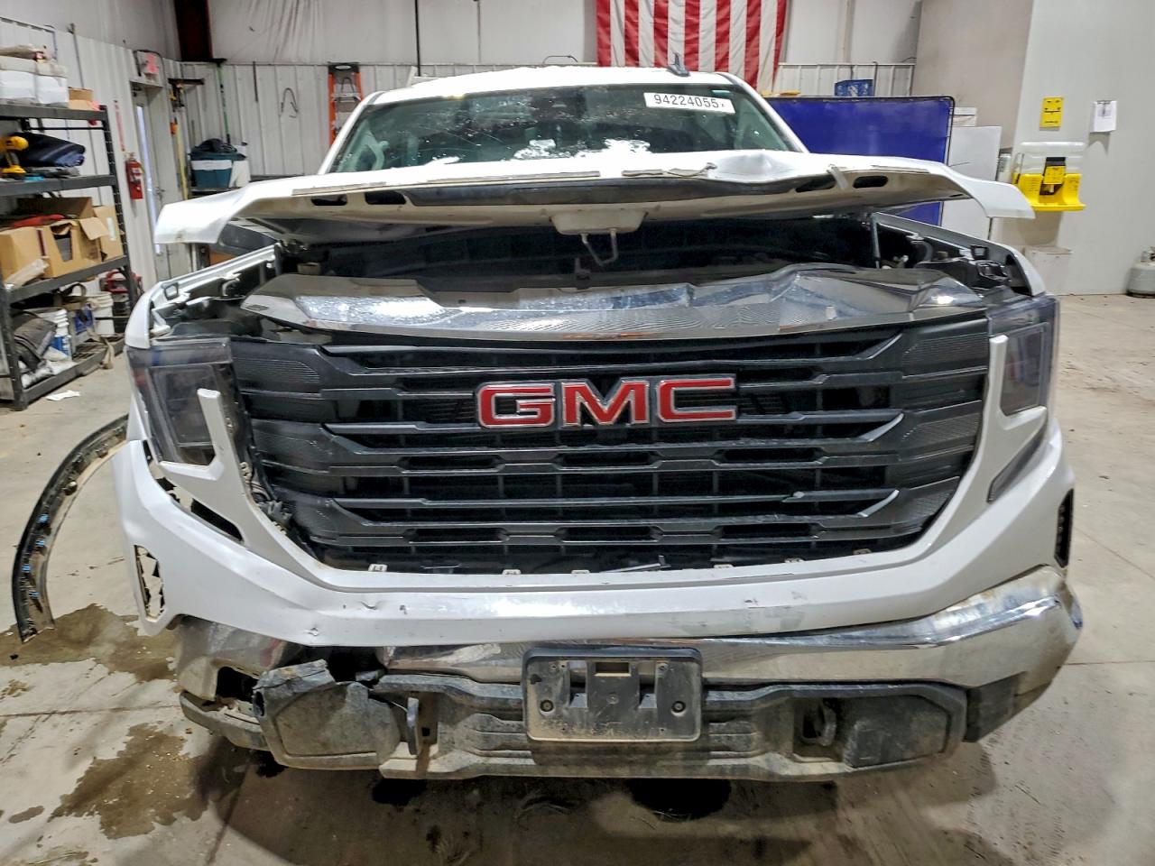 GMC Sierra K1500 Image 8