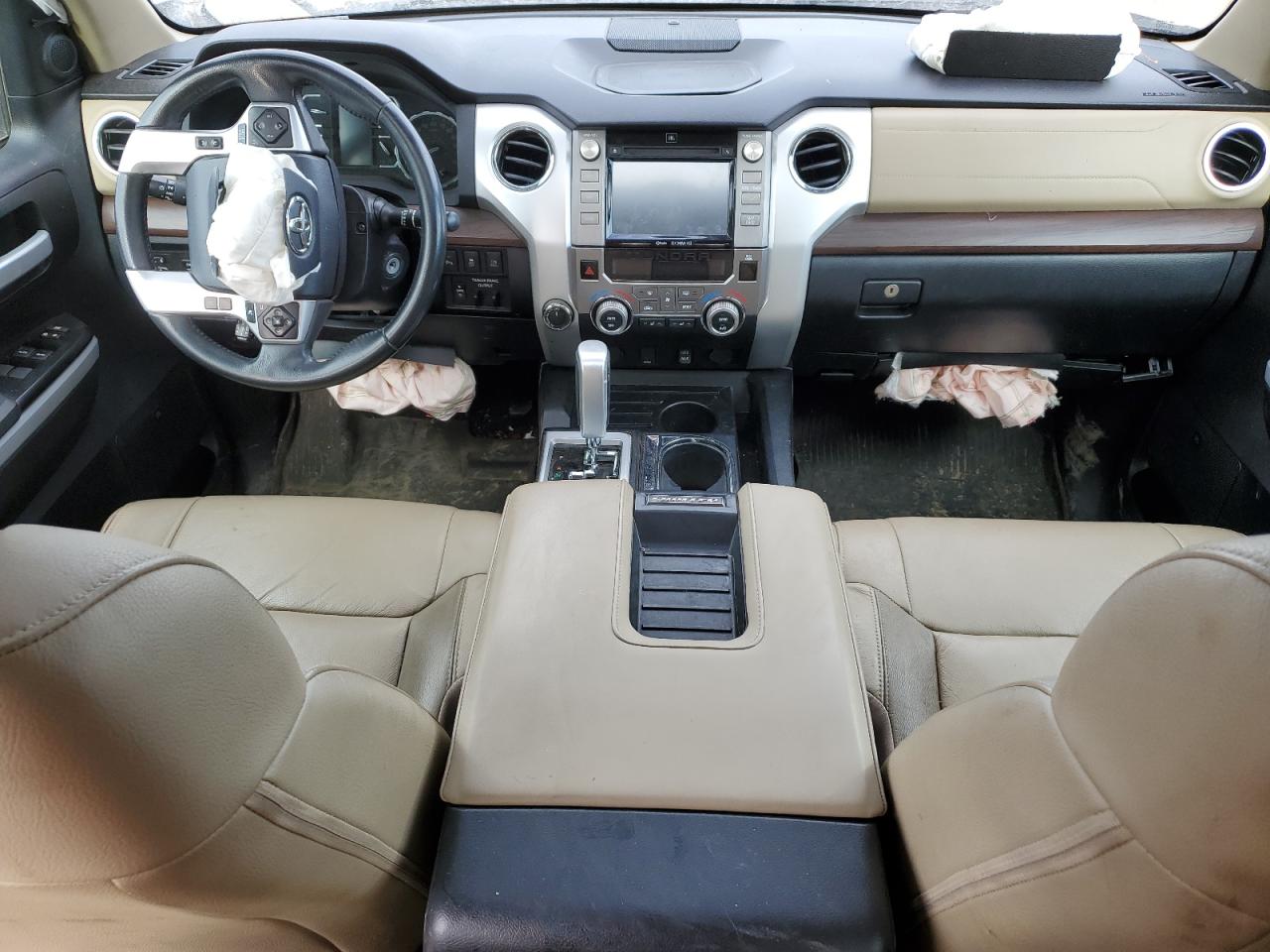 Toyota Tundra Crewmax Limited Image 5