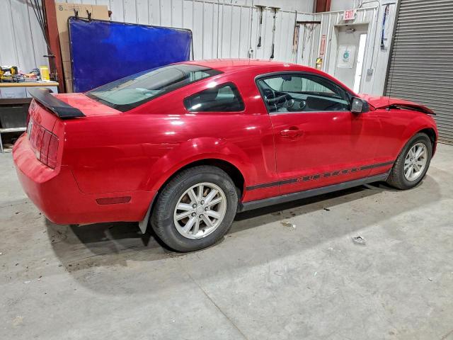 Ford Mustang Image 10