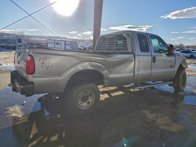 Ford F-350 Super Duty Image 6