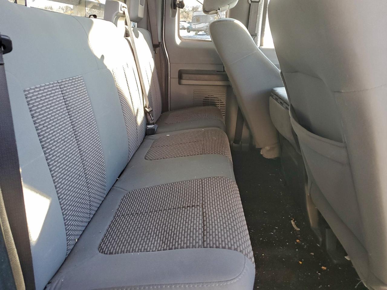 Ford F-350 Super Duty Image 7