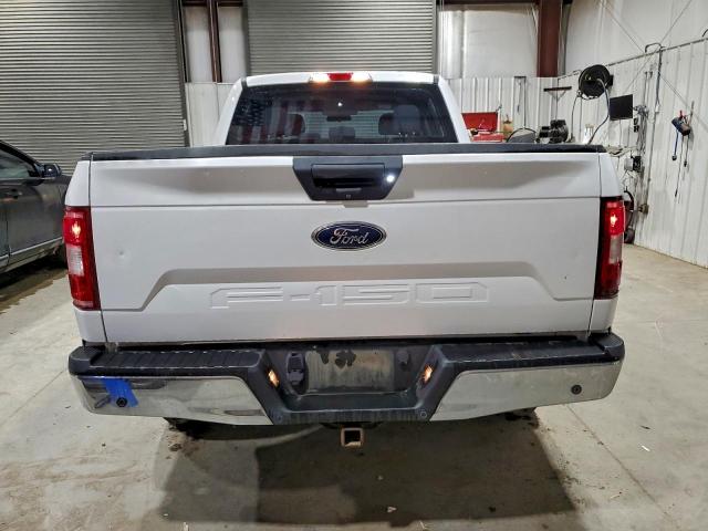 Ford F-150 Supercrew Image 4