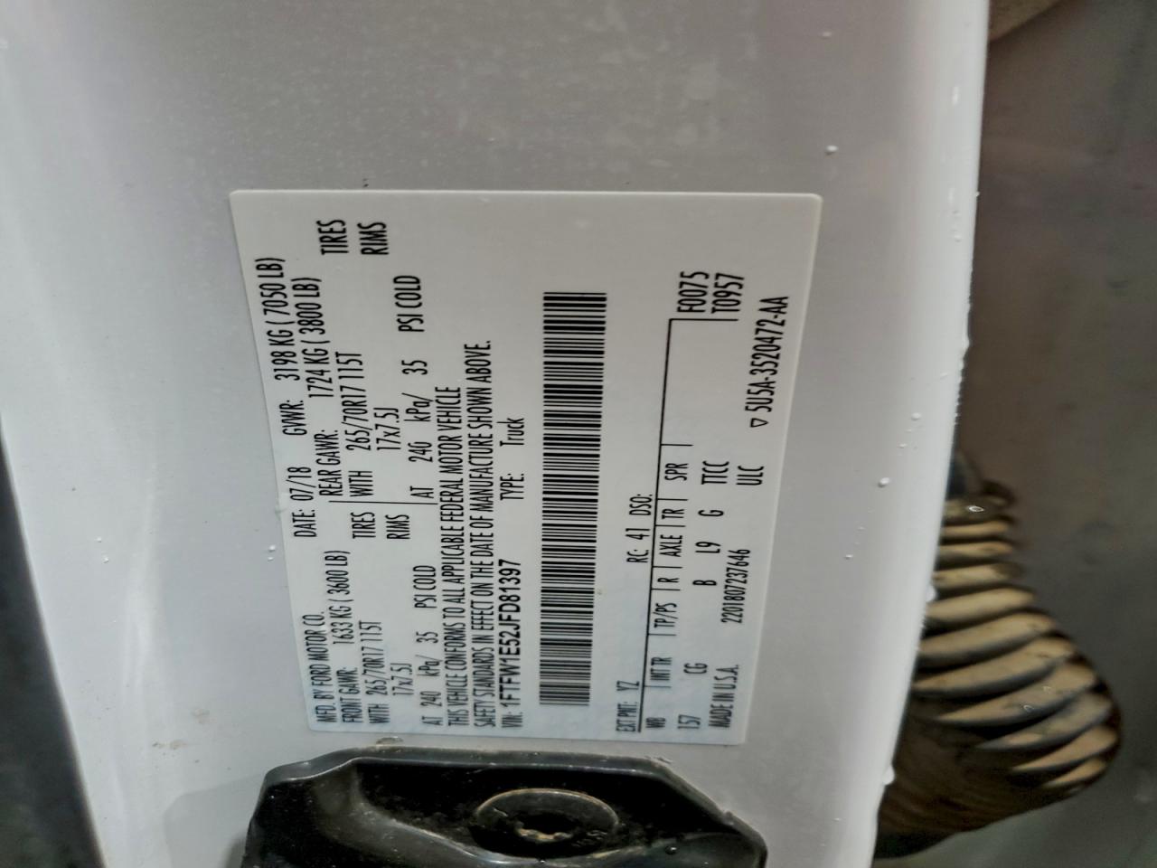 Ford F-150 Supercrew Image 12