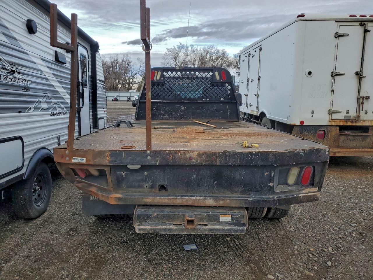 Ford F-550 Super Duty Image 4