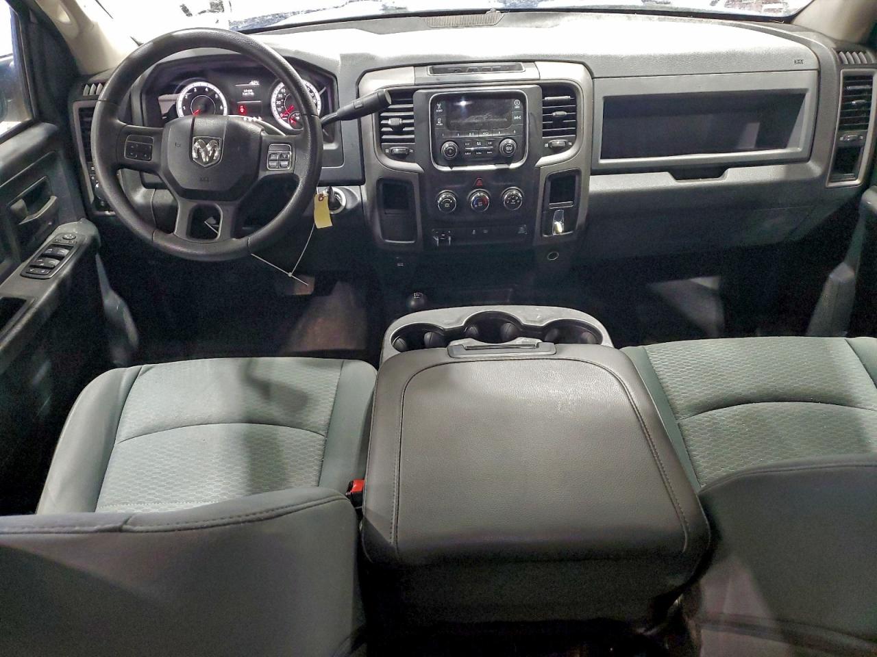 Ram 2500 St Image 10