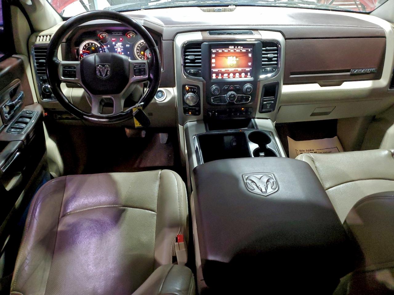 Ram 1500 Laramie Image 9