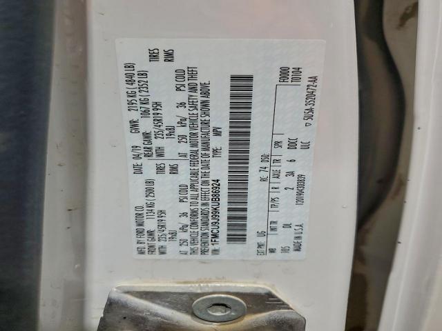 Ford Escape Titanium Image 12