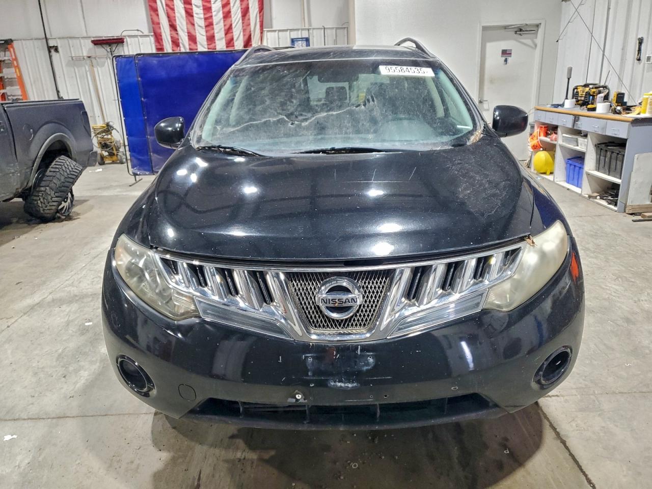 Nissan Murano S Image 4
