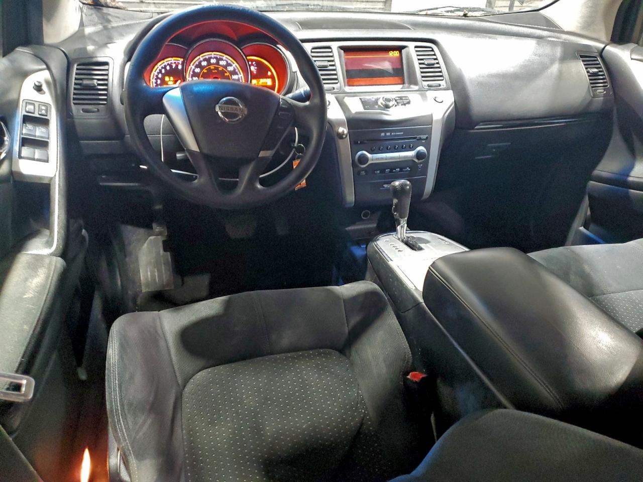 Nissan Murano S Image 9