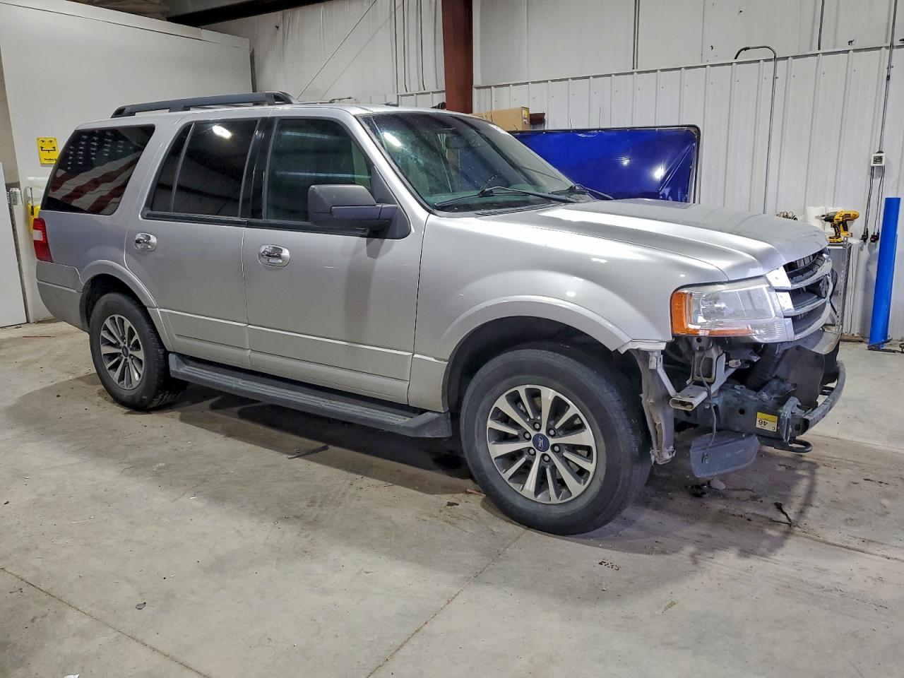 Ford Expedition Xlt Image 4