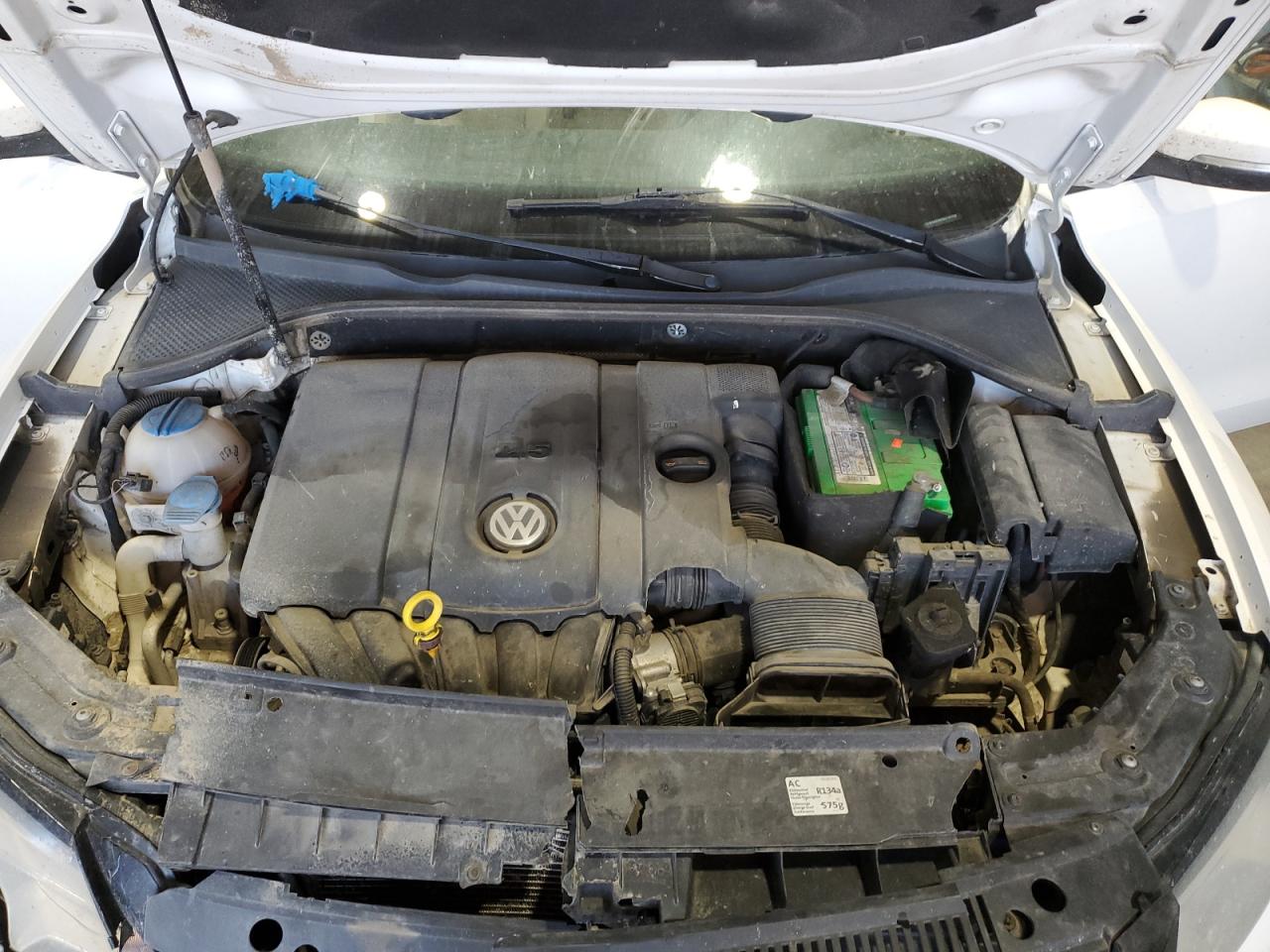 Volkswagen Jetta S Image 11