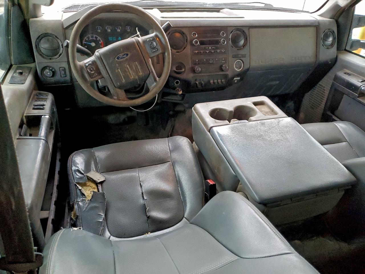 Ford F-350 Super Duty Image 11