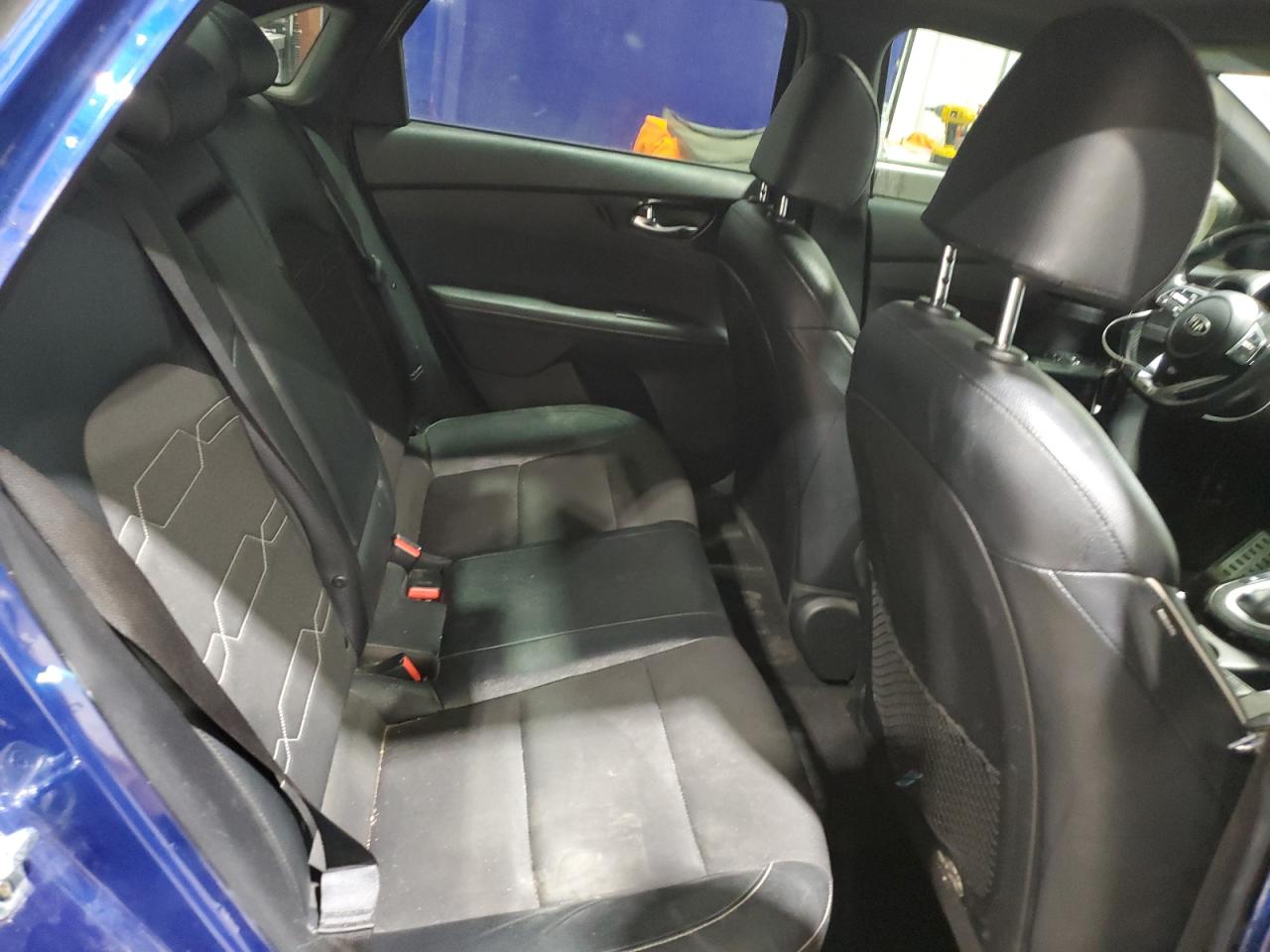 Kia Forte Gt Line Image 12