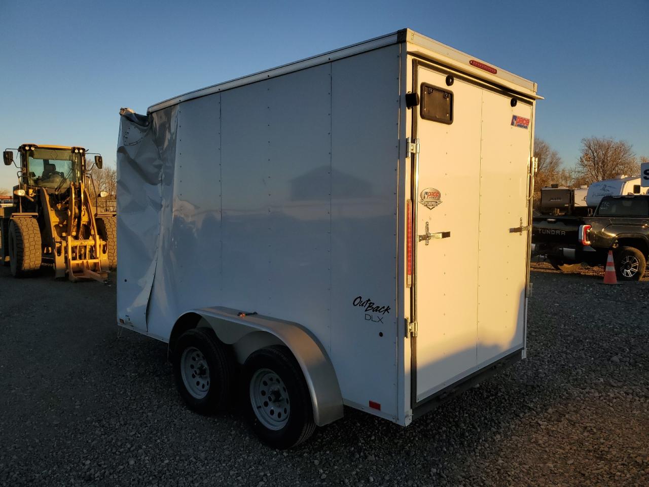 Fabr Trailer Image 5