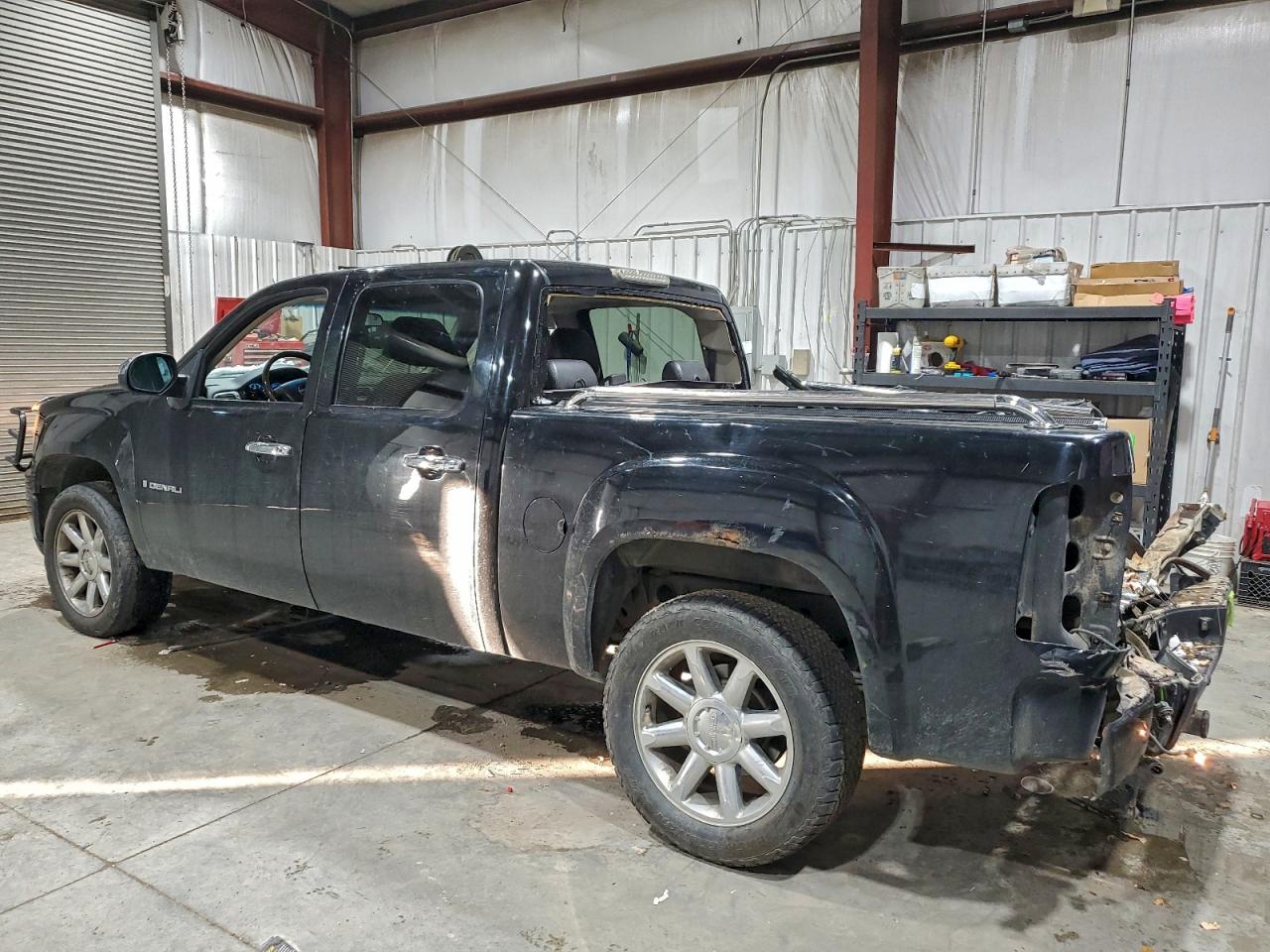 GMC Sierra K1500 Denali Image 3