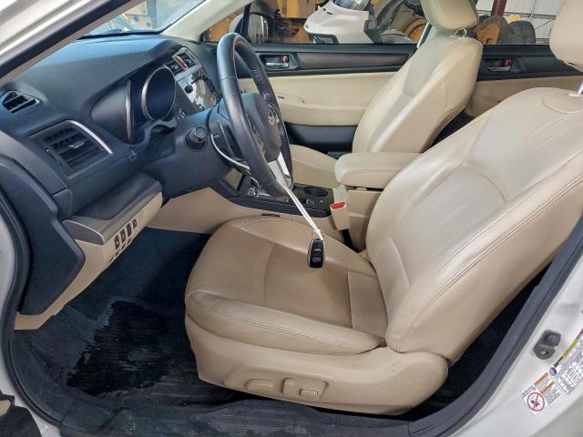 Subaru Legacy 3.6r Limited Image 4