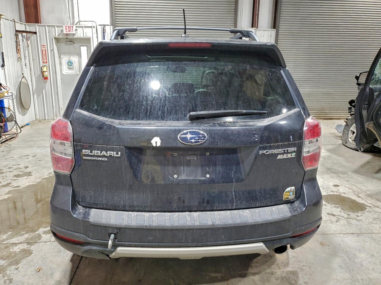 Subaru Forester 2.5i Touring Image 8