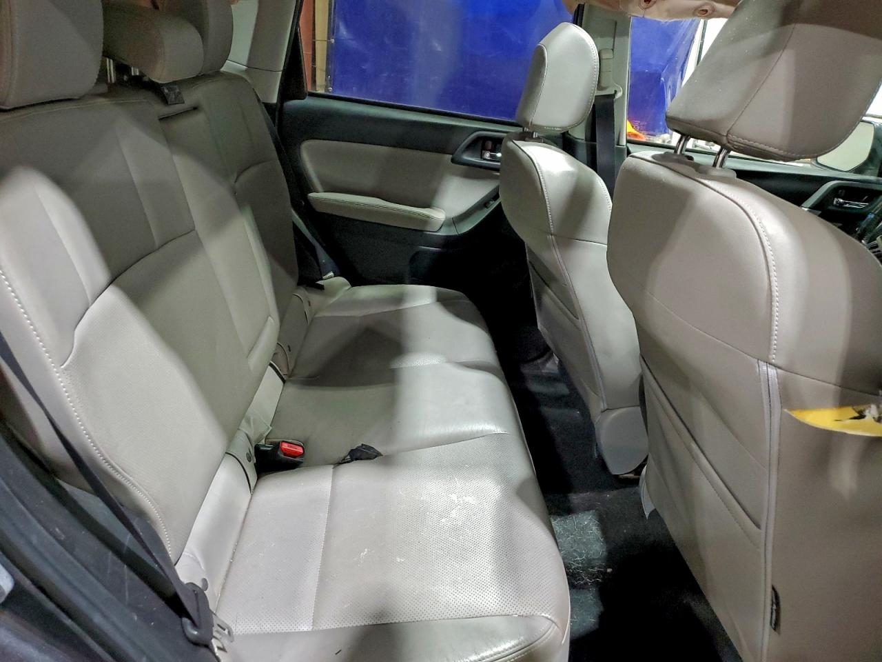 Subaru Forester 2.5i Touring Image 11