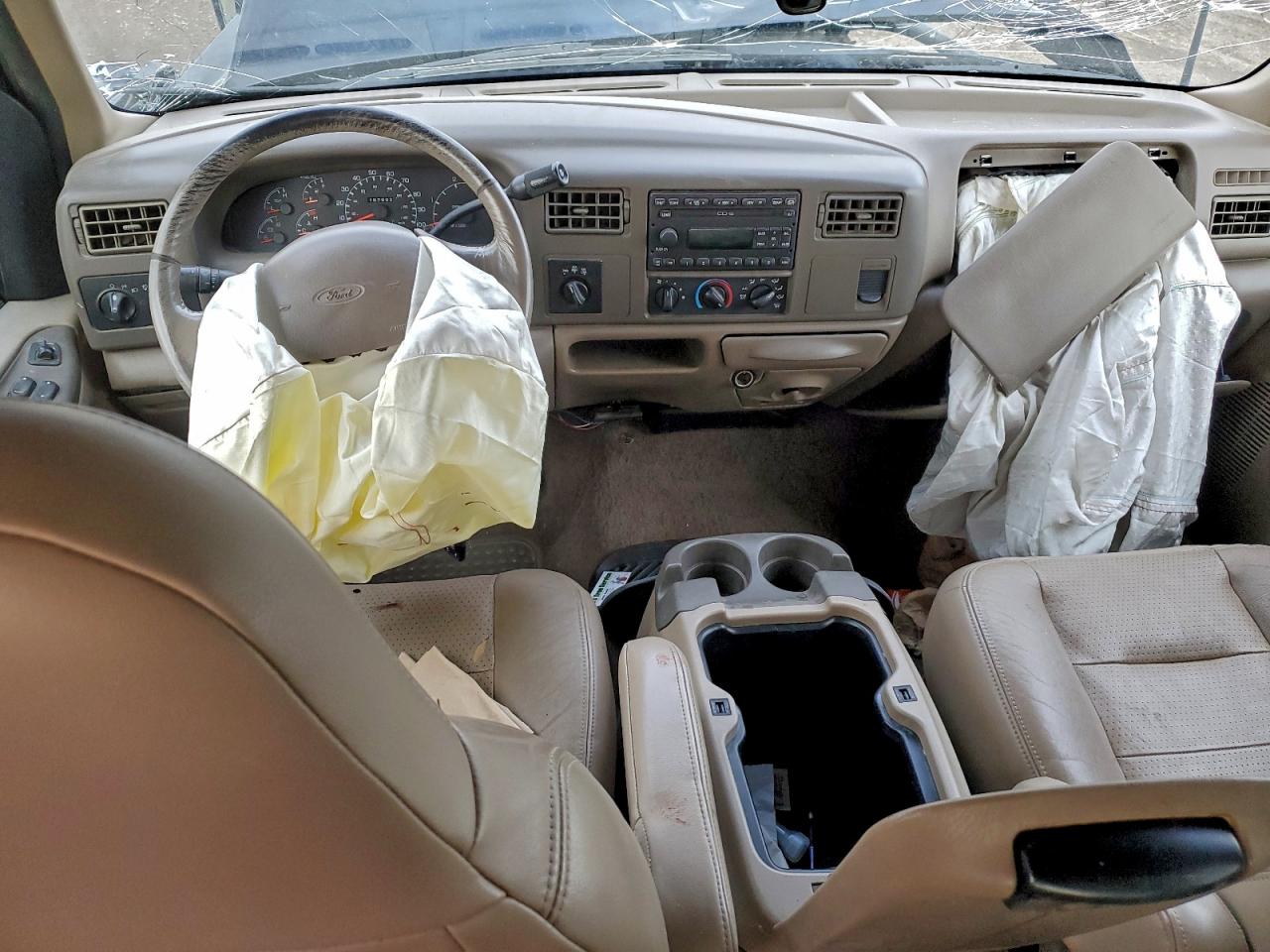 Ford F-350 Super Duty Image 5