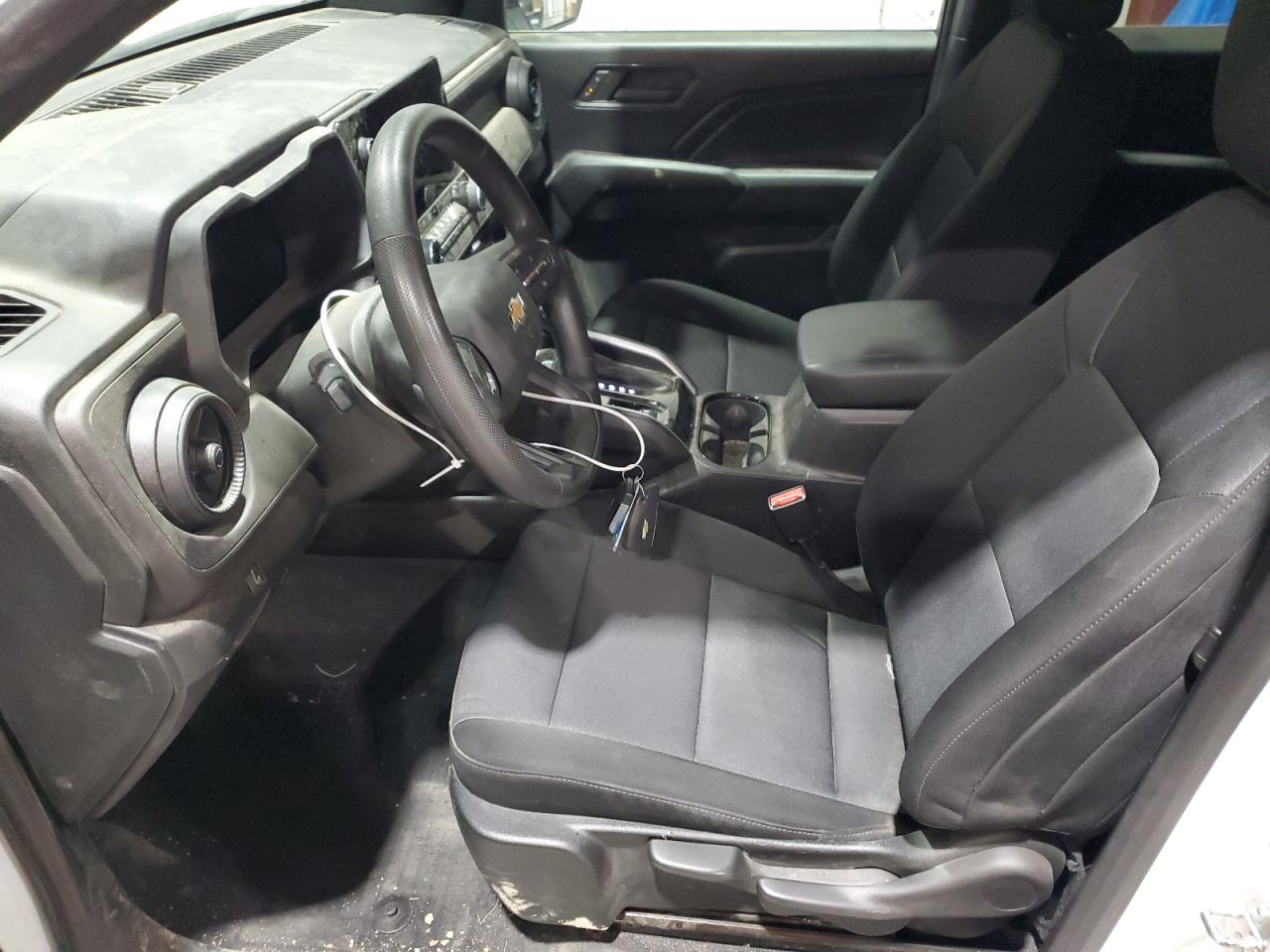 Chevrolet Colorado Image 9