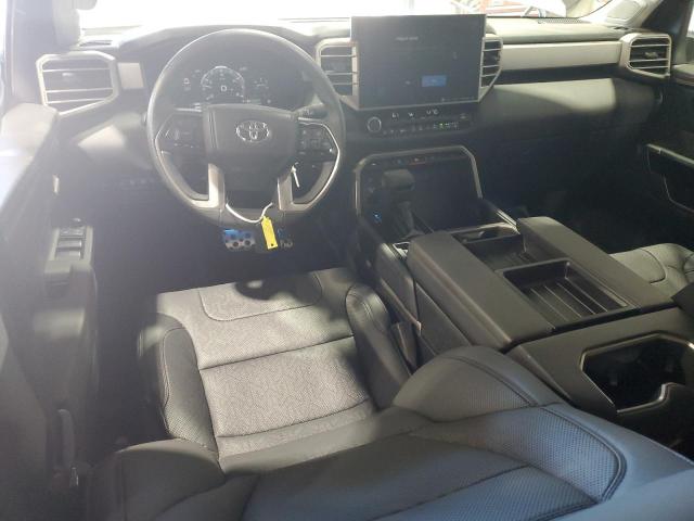 Toyota Tundra Crewmax Limited Image 4