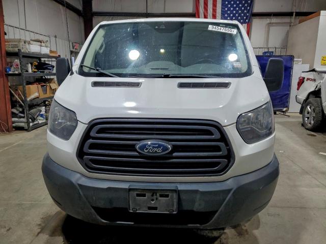 Ford Transit T-150 Image 5