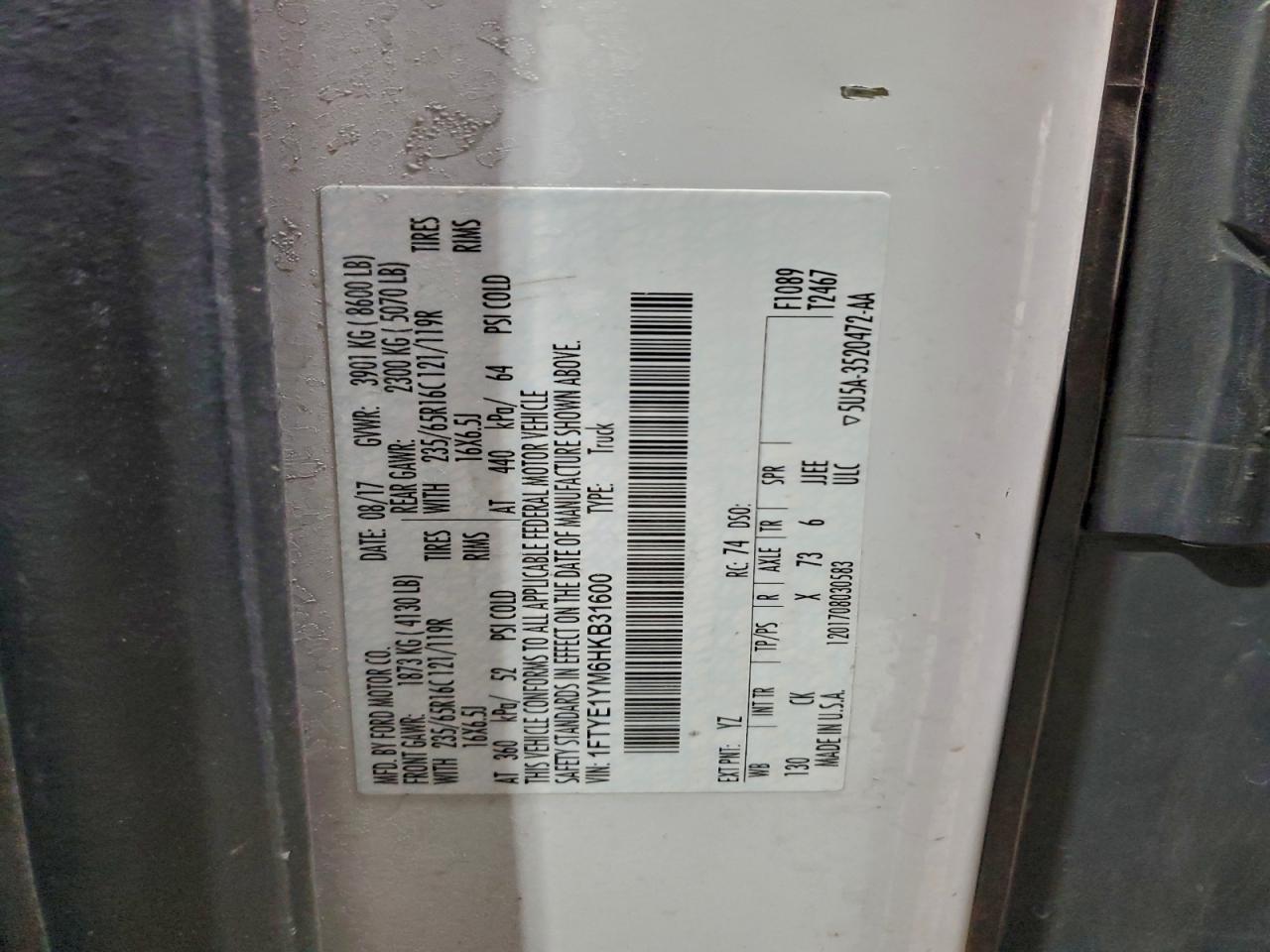 Ford Transit T-150 Image 10