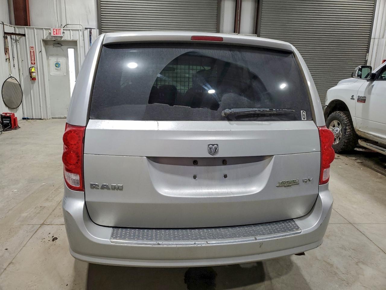 Dodge Ram Van Image 7