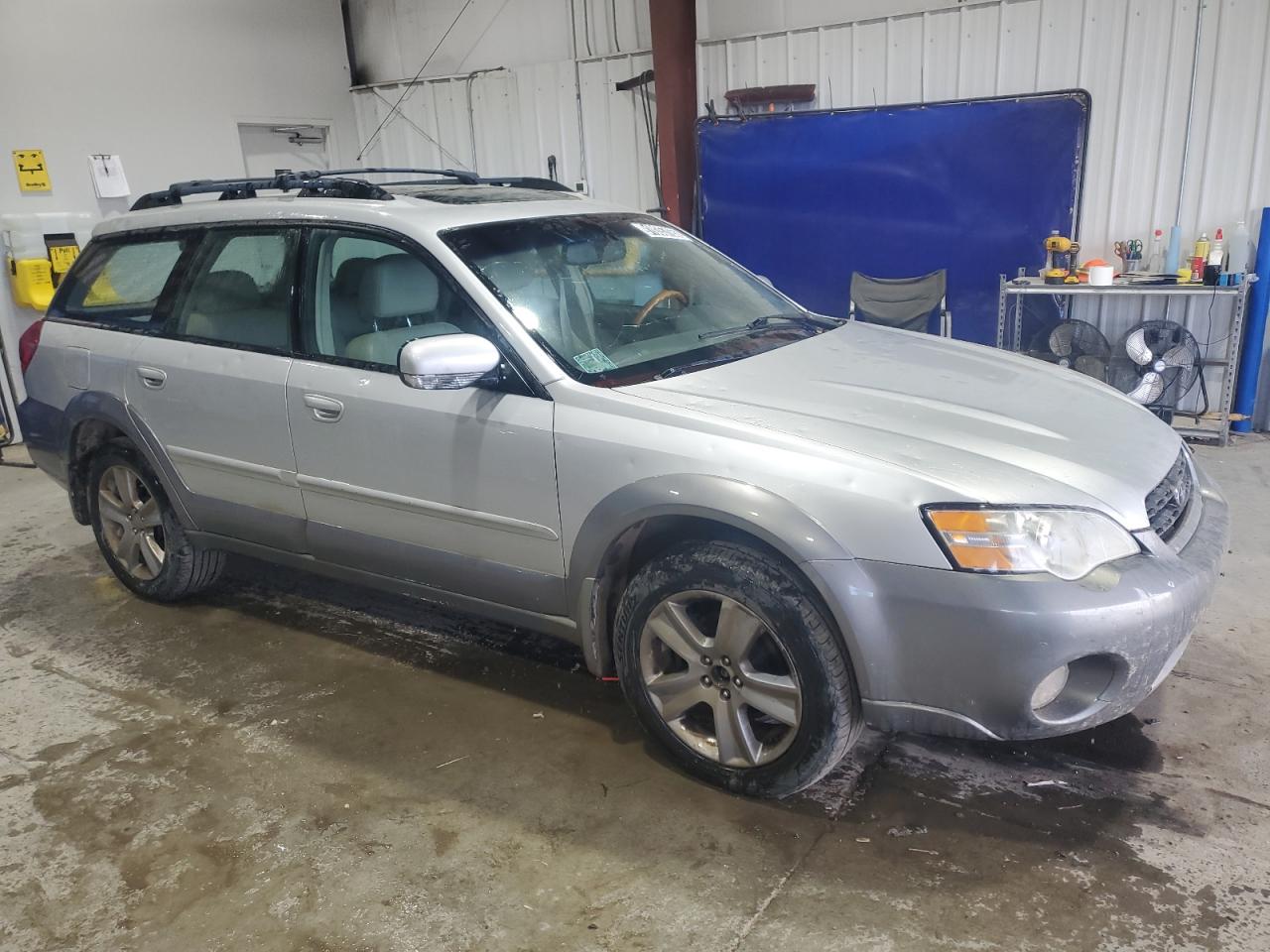 Subaru Outback Outback 3.0r Ll Bean Image 10