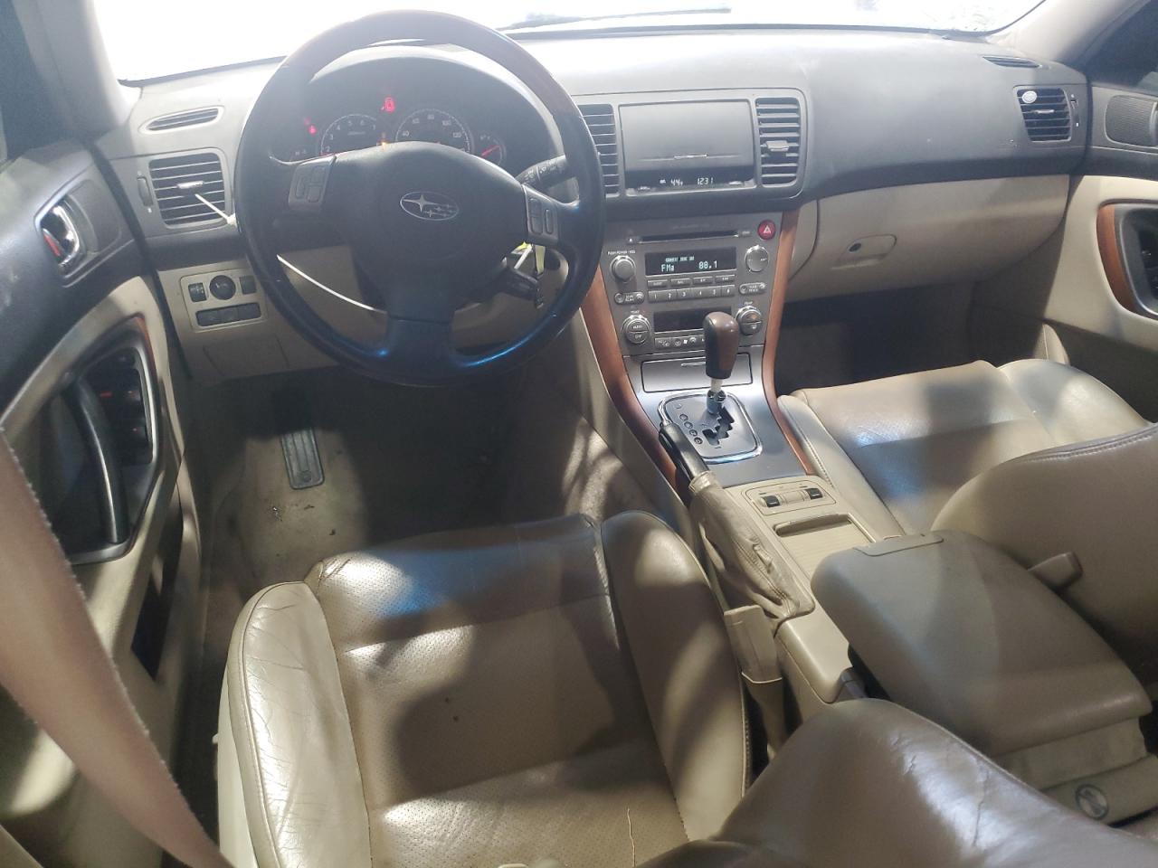 Subaru Outback Outback 3.0r Ll Bean Image 9