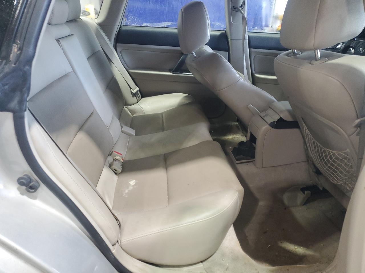 Subaru Outback Outback 3.0r Ll Bean Image 11