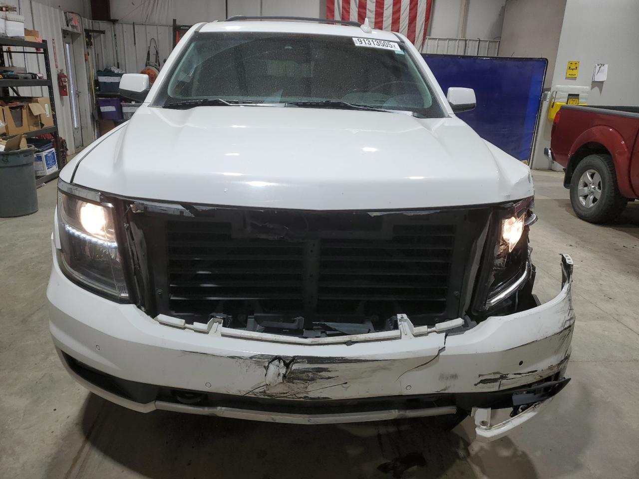 Chevrolet Suburban K1500 Lt Image 6