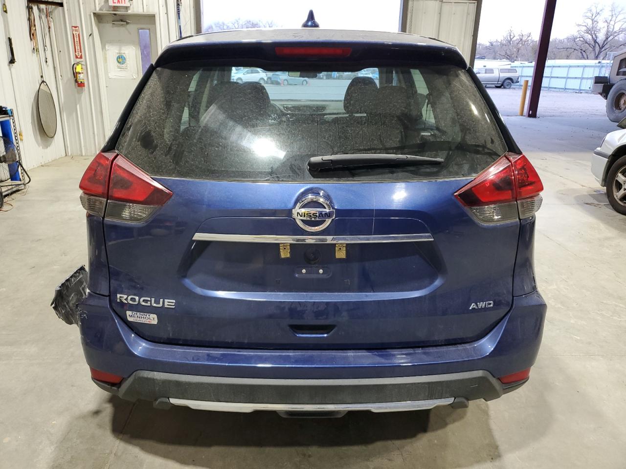 Nissan Rogue S Image 7