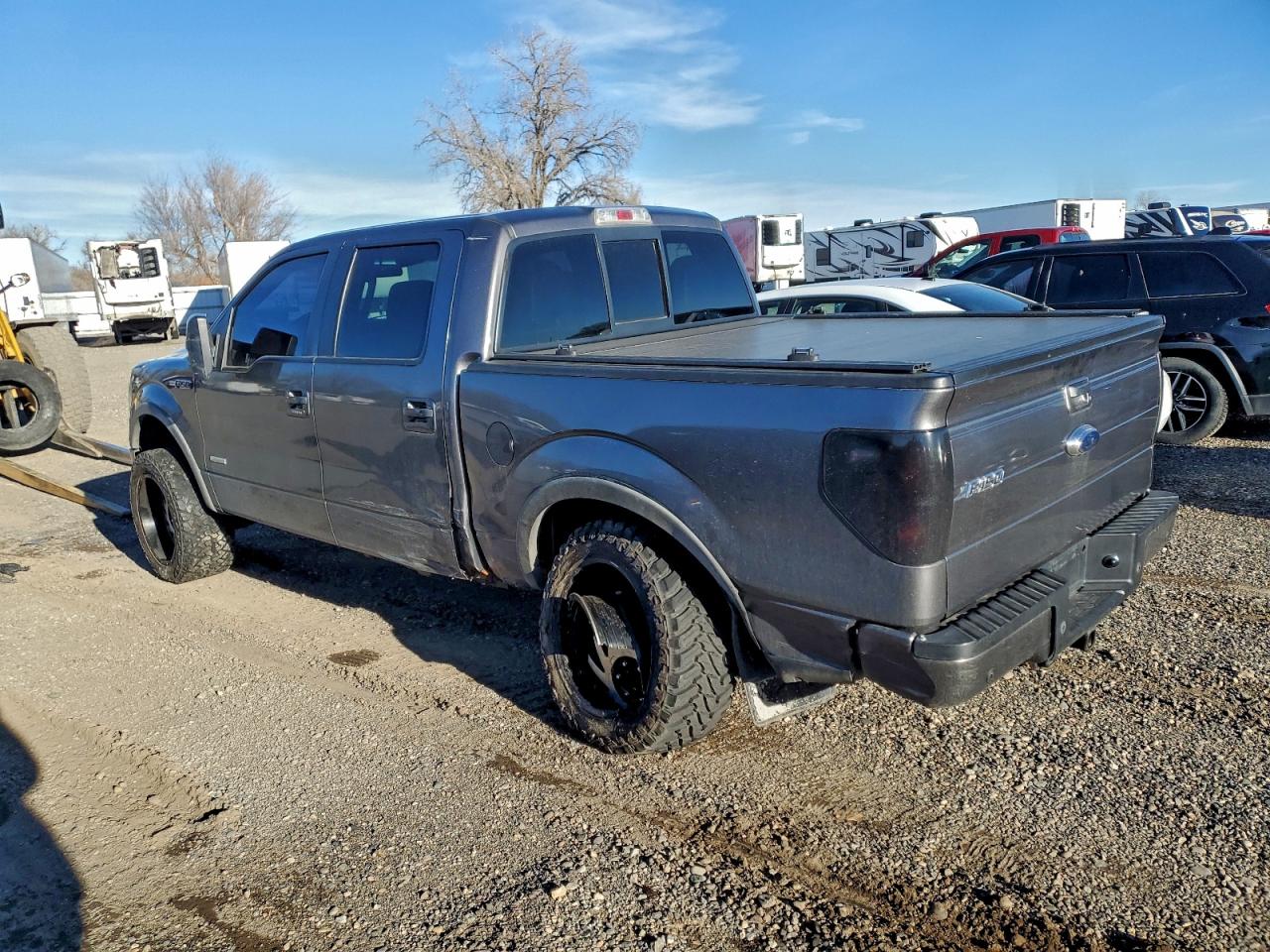 Ford F-150 Supercrew Image 2