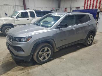  Salvage Jeep Compass